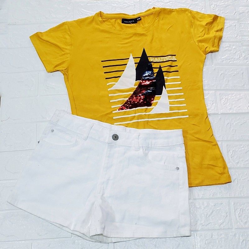 Girls Stylish Top And  Bum Shorts Set