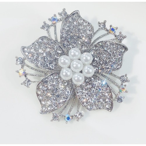 Women Brooch Design 07