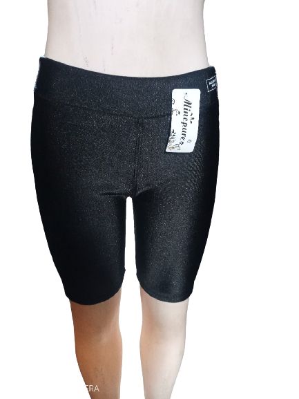 Short Ladies Plain Leggings- Black