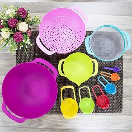 10 Pcs Set Of Colorful Mixing Bowls And Measuring Cups