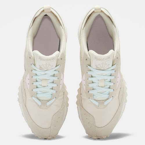 LX2200 Classics Women's Sneakers