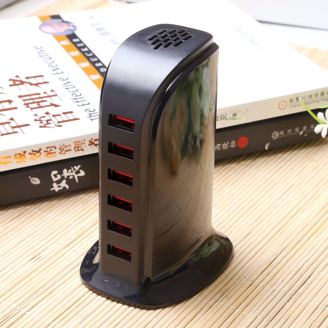 30W 6 Ports USB Fast Charging Dock Smart Charger AC100-240V (Black)