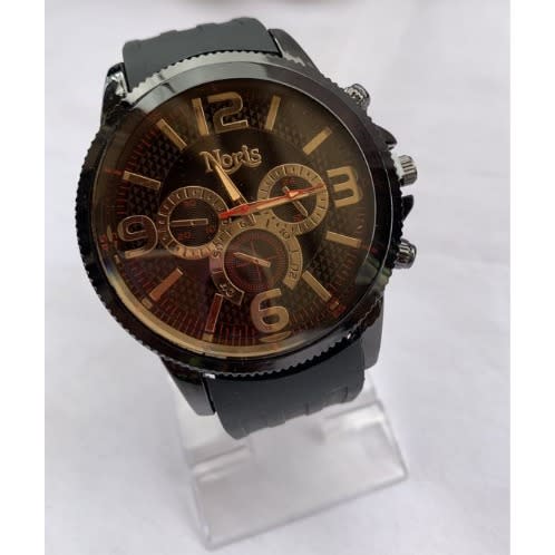 Noris Classic Luxury Wrist Watch