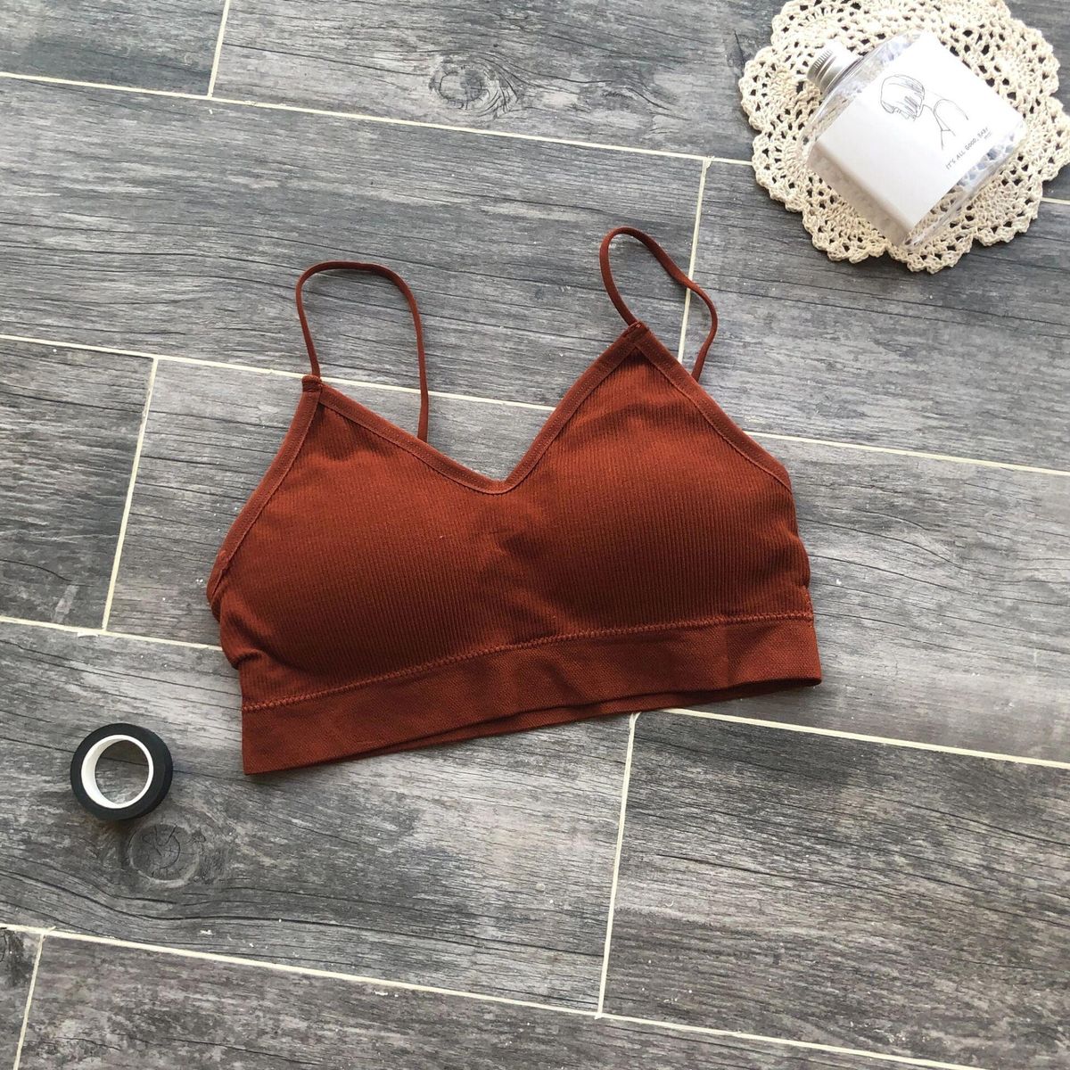 Seamless large-size one-piece tube top with chest pad female beauty back thread wrapped chest spaghetti strap underwear sling bra caramel XL