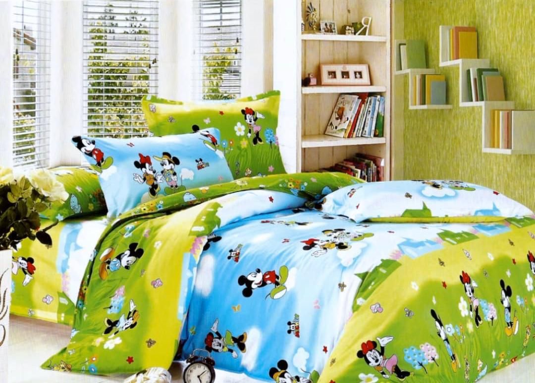 Cartooned  Mouse's Bedsheet 6 By 6 With 4 Pillowacases