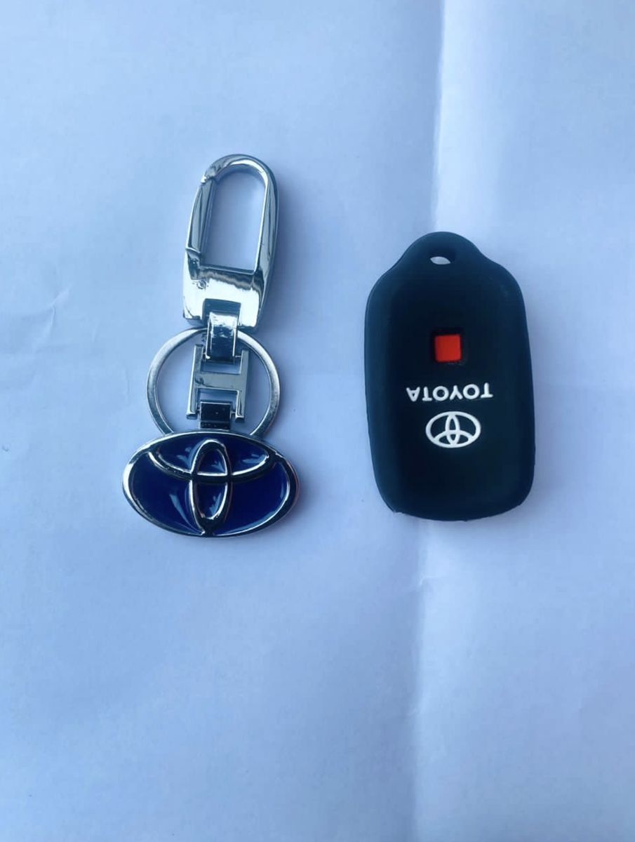 Black Toyota Key Holder And 3button Silicone Remote Case Cover