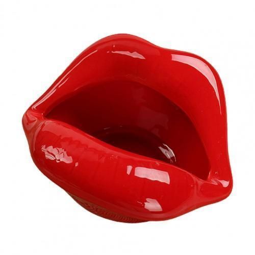 Cute Cartoon Lips Shape Ashtray Trendy Mouth Home Mini Boyfriend Gift Integrated The Advantages Of Durability Utility