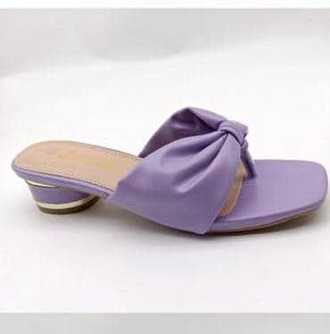 Female Beautiful Low Heel