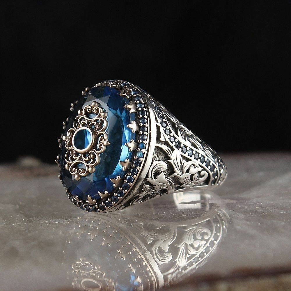 JASSY 1 Pc Vintage Engraved Pattern Blue Zircon Alloy Ring