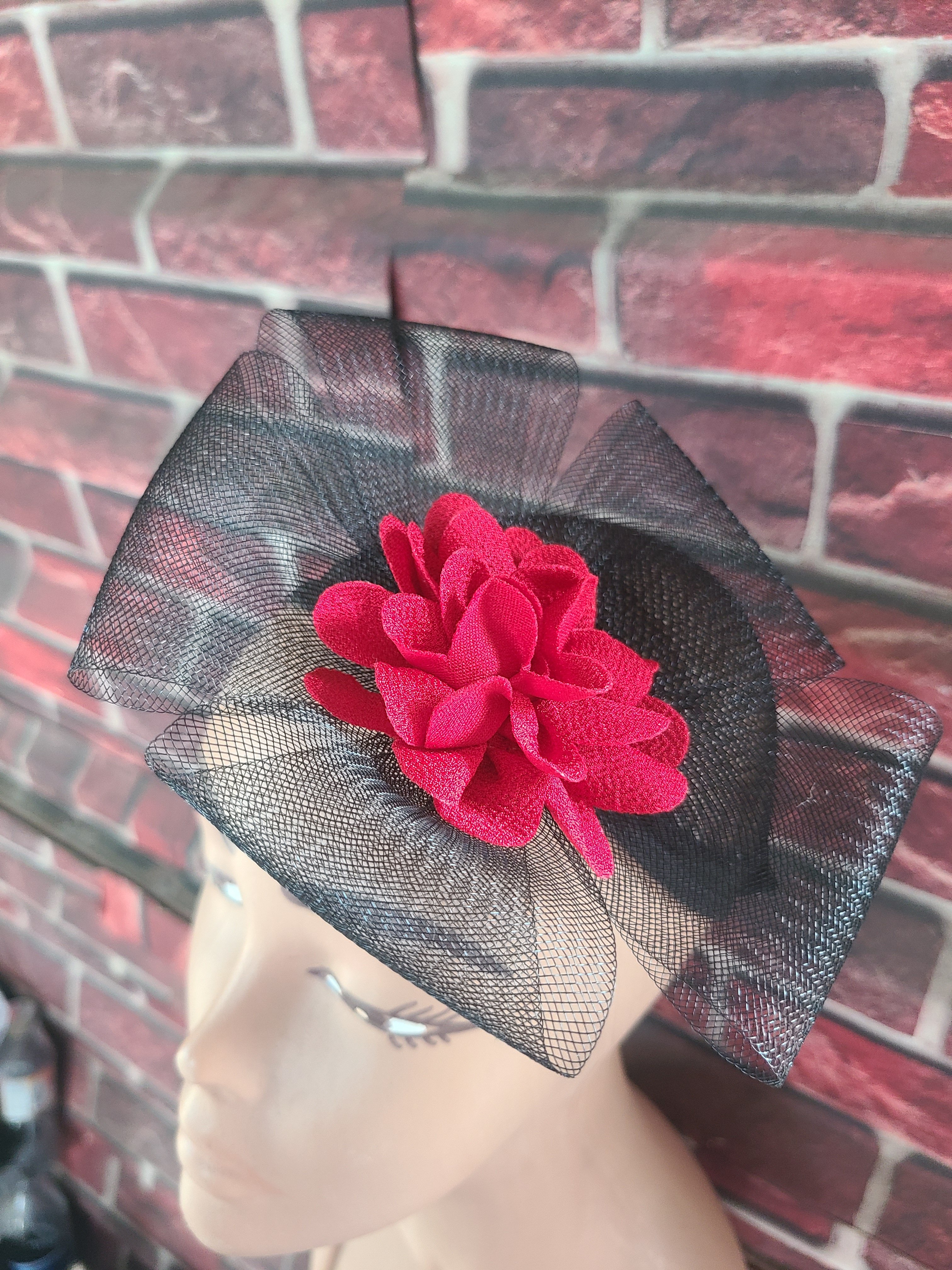 BlackRed bow fascinator
