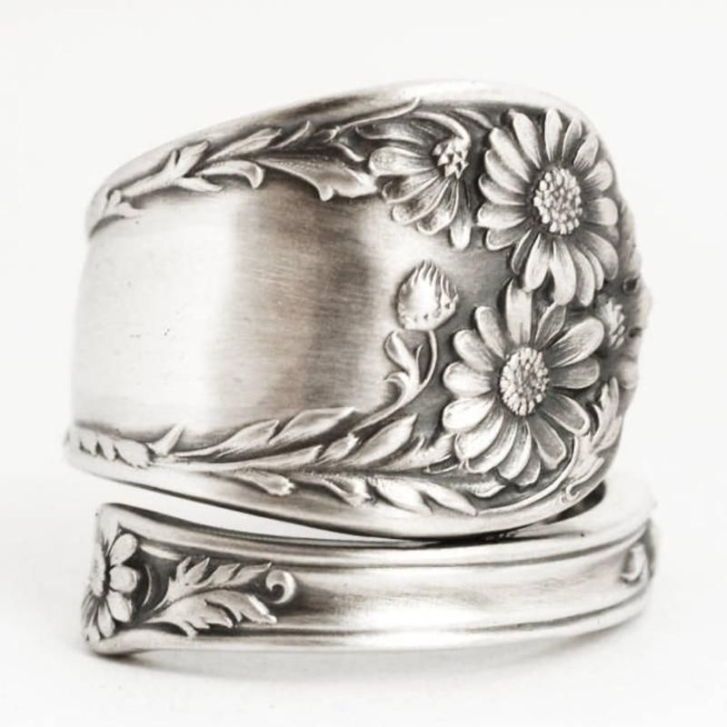 Vintage Bohemian Daisy Spoon Women's Ring Adjustable Ring Thumb Band Flower Opening Anniversary Wedding Engagement Gift