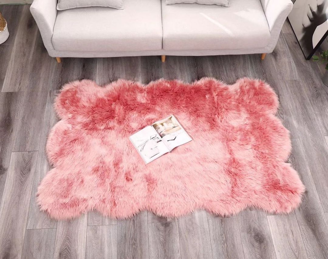 Fluffy Pink Shaggy Faux Sheepskin Centre Rug