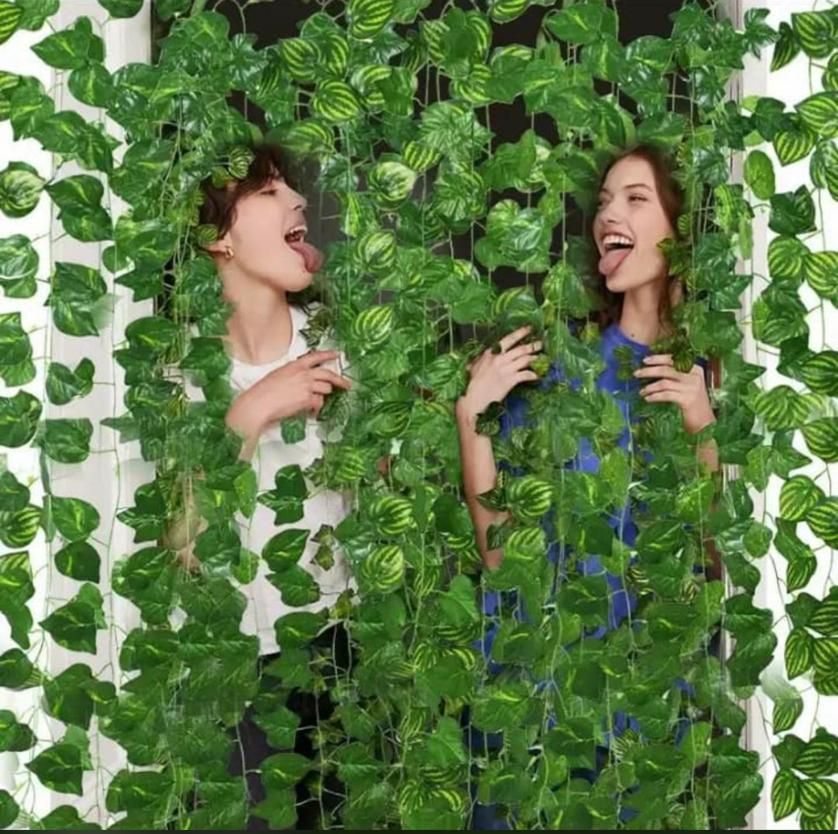 Green Artificial Exclusive Synthetic Dropping Flowers