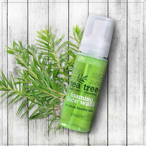 Tea Tree Foaming Face Wash - 200ml