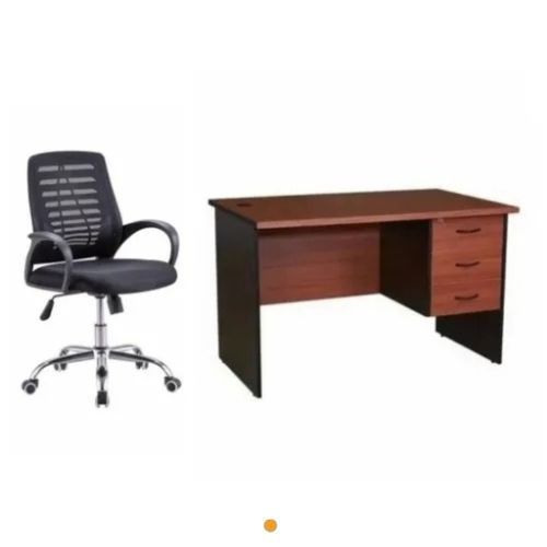 Nad 4FT OFFICE TABLE AND A SWIVEL CHAIR