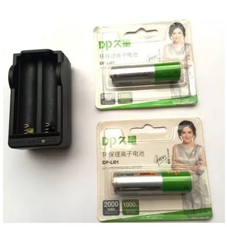 Rechargeable 3.7v battery + charger