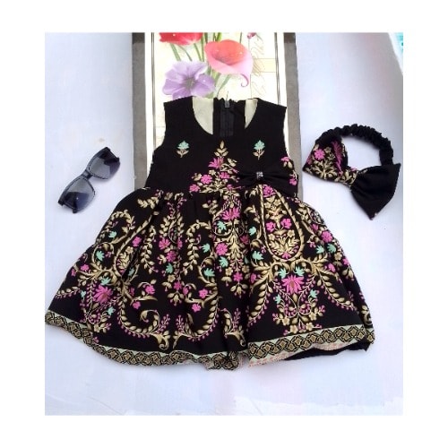 Floral Ball Gown With Hair Band - Black