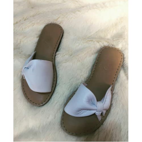 Classy Leather Knot Slippers - White