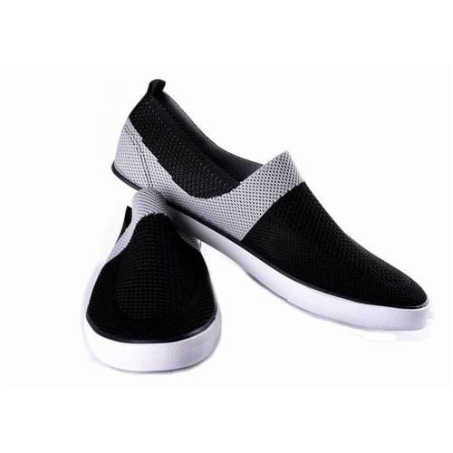 Sleek Mesh Sneakers- Black