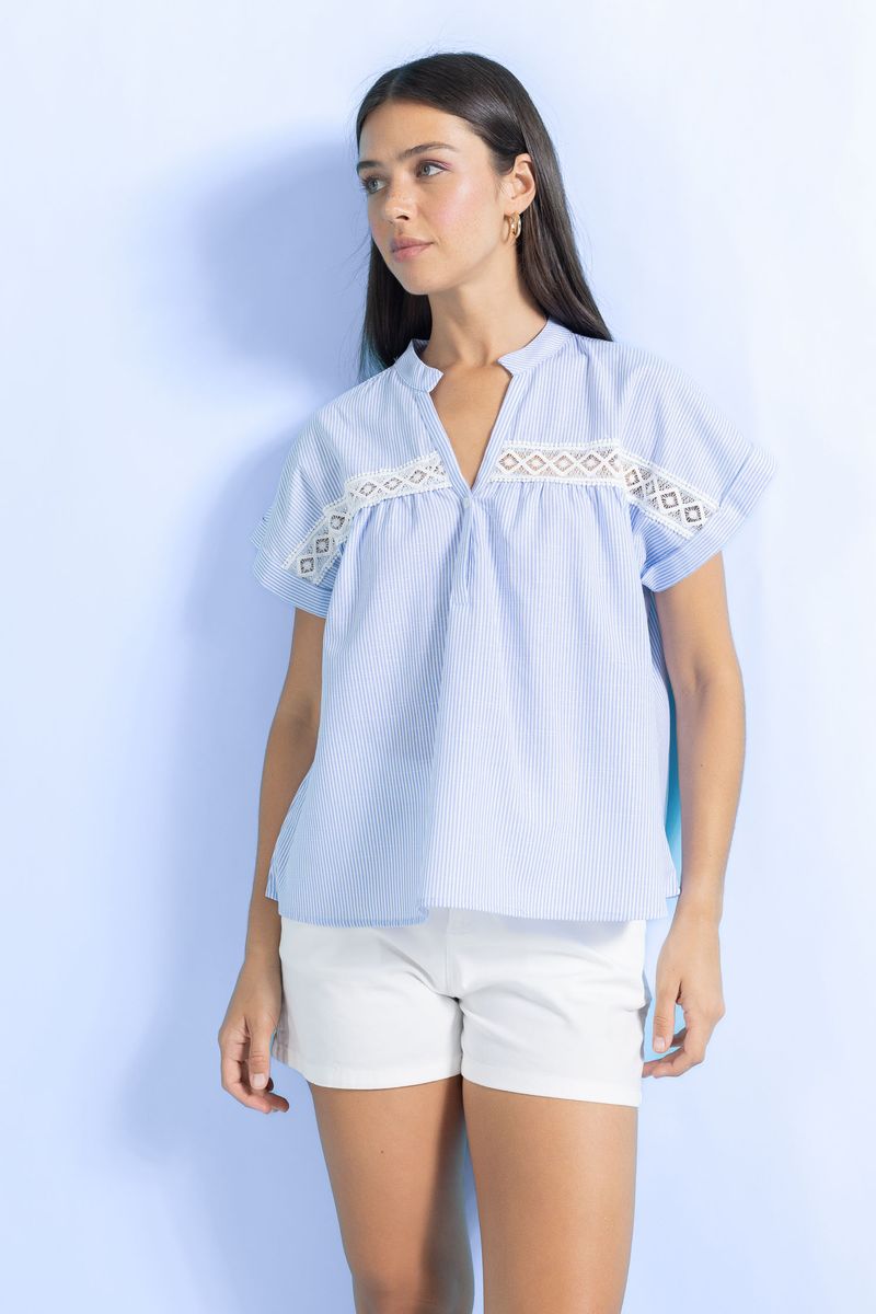 Woman Casual Cropped Fit C Neck Woven Short Sleeve Blouse - Blue