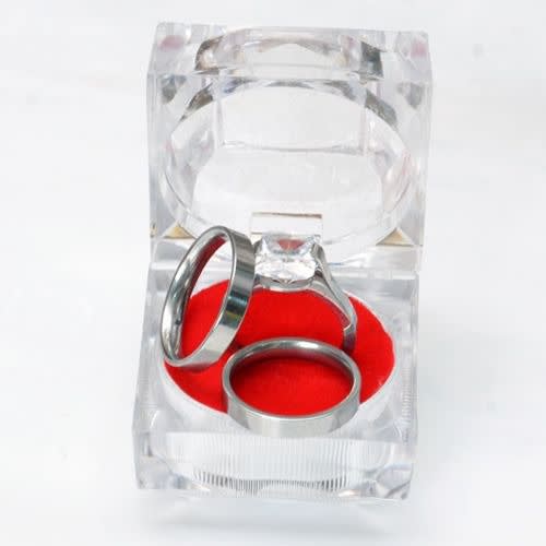 Wedding And Engagement Ring Set With Stone