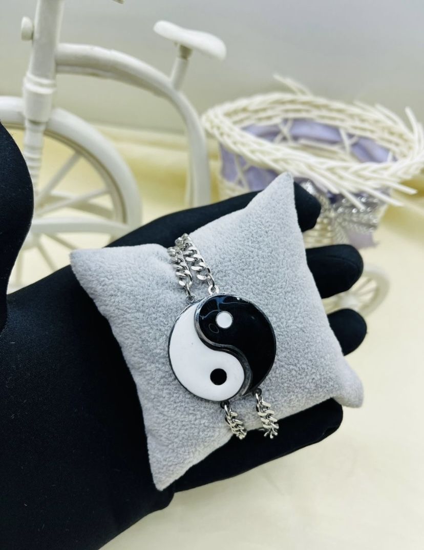 Silver Yingyang Bracelet