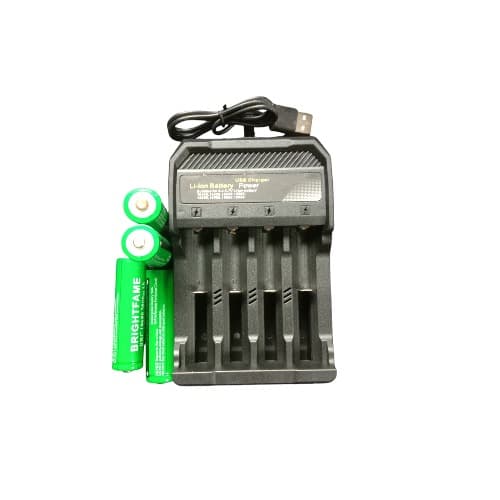 4 Slot Digital  Charger D/C + 3.7V Rechargeable Battery X 4