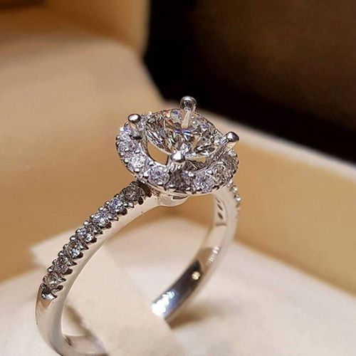 Diamond Ring Luxury Exquisite Engagement Ring  Sliver