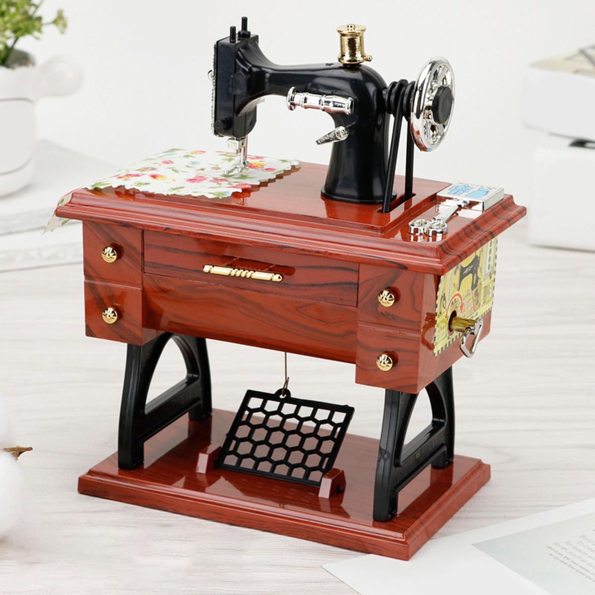 Sewing Machine Music Box Miniature Figurines Table Decor For Desk