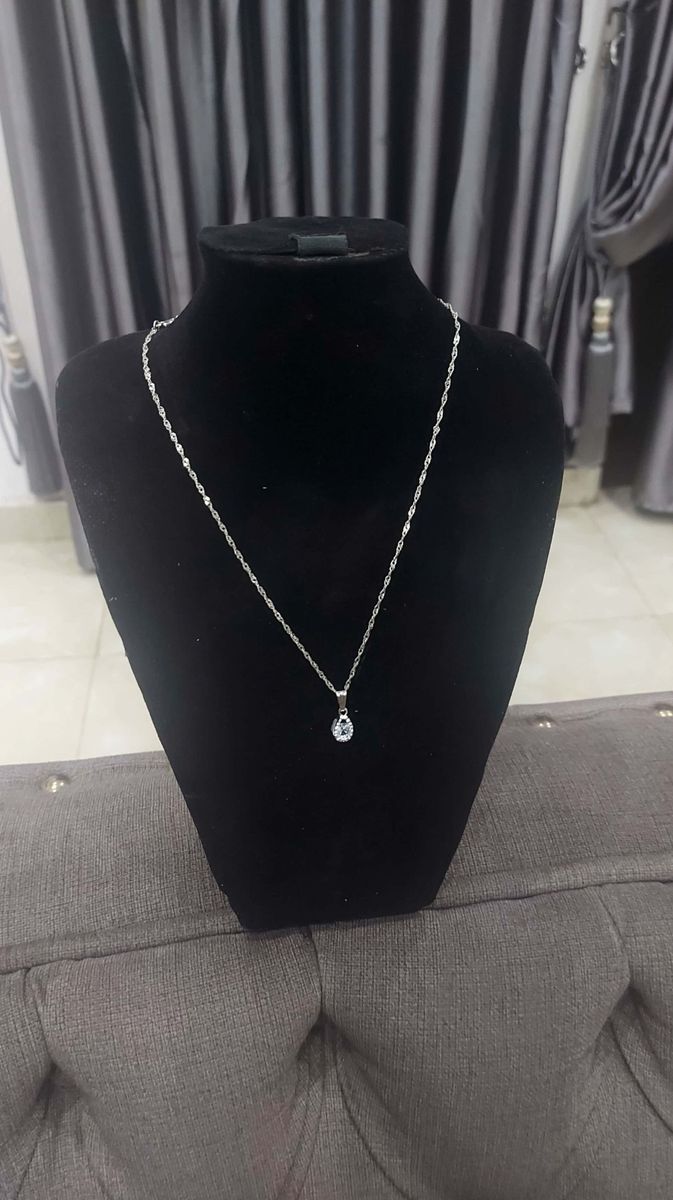 Oval Zircon Pendant Necklace Simple Clavicle Chain Silver