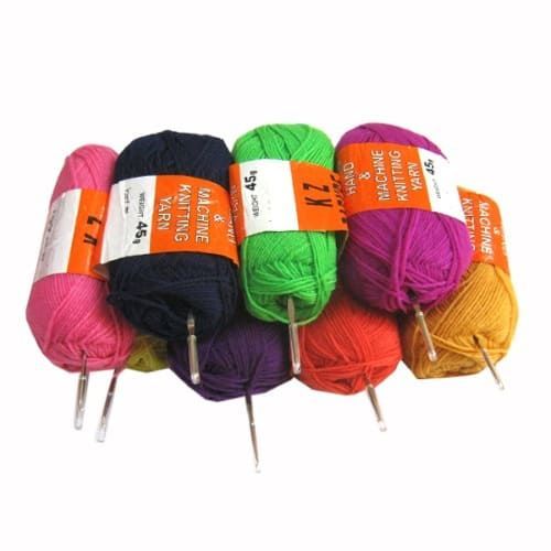 8 Pieces Colorful Knitting Yarn + 6 Crochet Pins