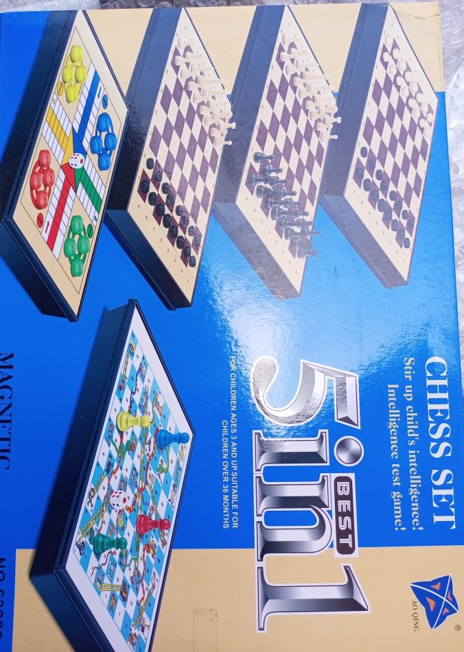 5 In1 Board Magnetic Chess,Snake&ladder Draughts, Chess,Ludo