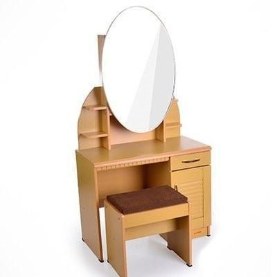 Queens Dressing Mirror