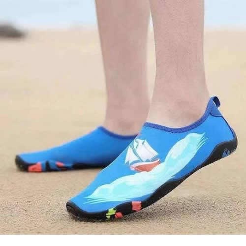 Unisex Water Shoes In Sky Blue