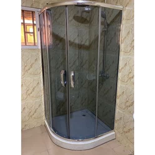Executive Shower  Cubicle - 90 X 90 Mm