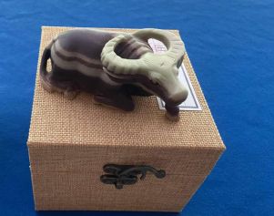 Purple Robe Jade Belt Stone Carving Crafts-bullish