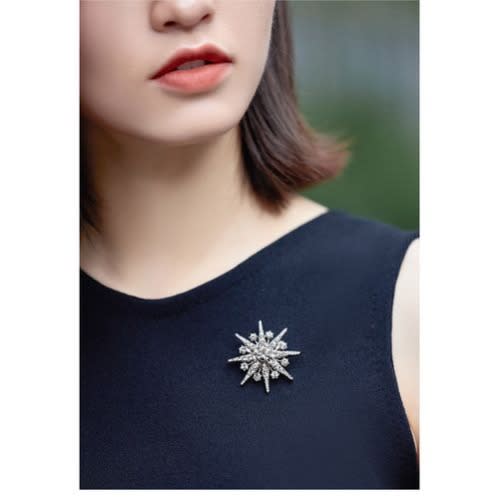 Unisex Rhinestone Broach Bouquet - Brooch Pin