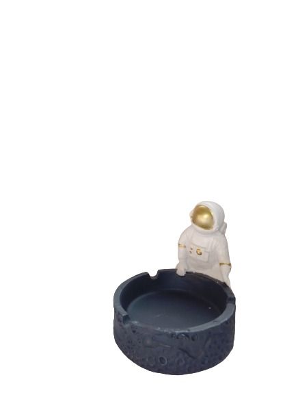 Astronaut Resin Ashtray Ashtrays