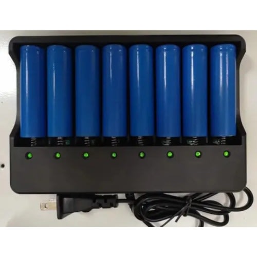8-slots Dc 3.7v 18650 Universal Battery Charger For Li-ion Cell