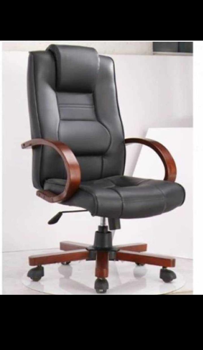ST003D Executive Office Chair