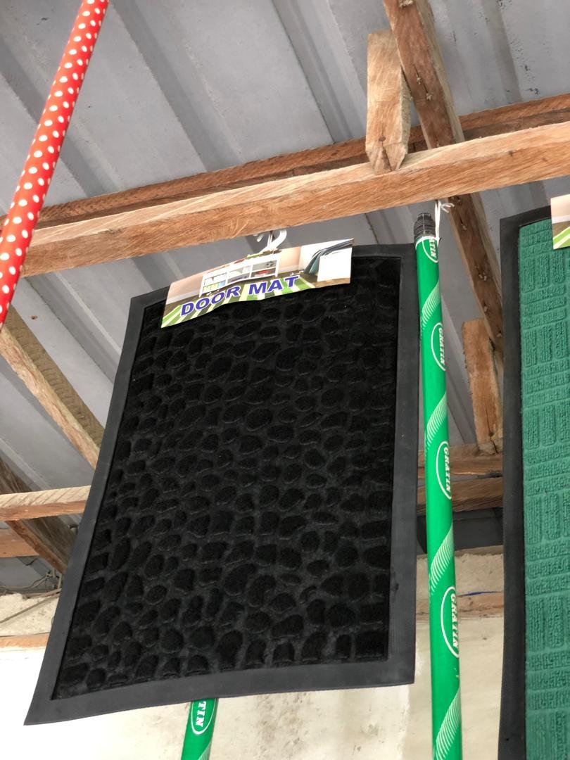 ELEGANT FOOT-MAT FOR BATHROOM  DOOR - 1 PIECE