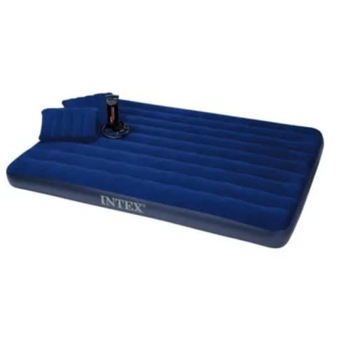 Queen Sized Inflatable Airbed Set