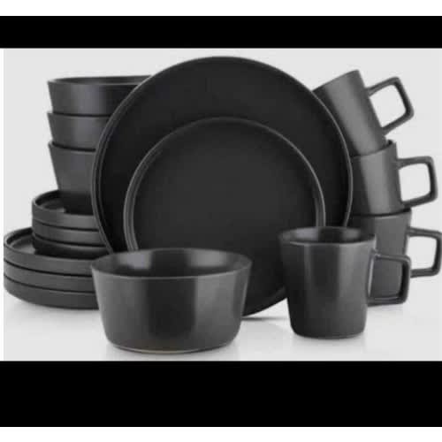 Set Of Black Dinner Ware 16pcs