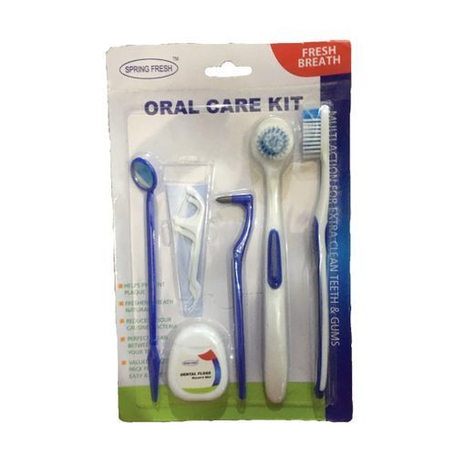 ORAL CARE KIT FOR CLEAN TEETH AND GUMS