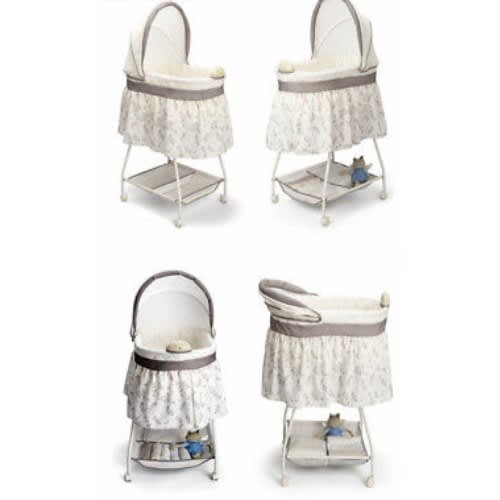 Sweet  Beginnings  Bassinet -falling Leaves