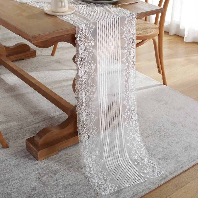 Romantic Lace Table Runner Wedding Decoration, Size: 140cm