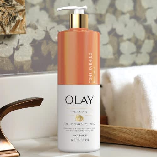 Olay Tone Evening And Hydrating Body Lotion- Deep Moisture- 17oz-1