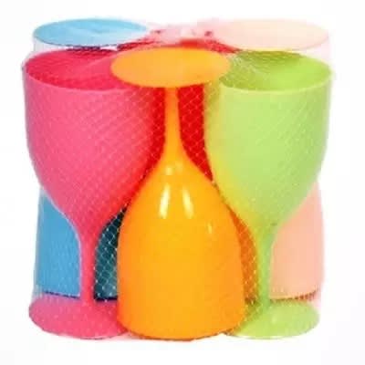 Plastic Wine Cups - 6 Piece Set