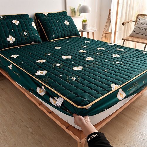 Waterproof Mattress Protective Cover