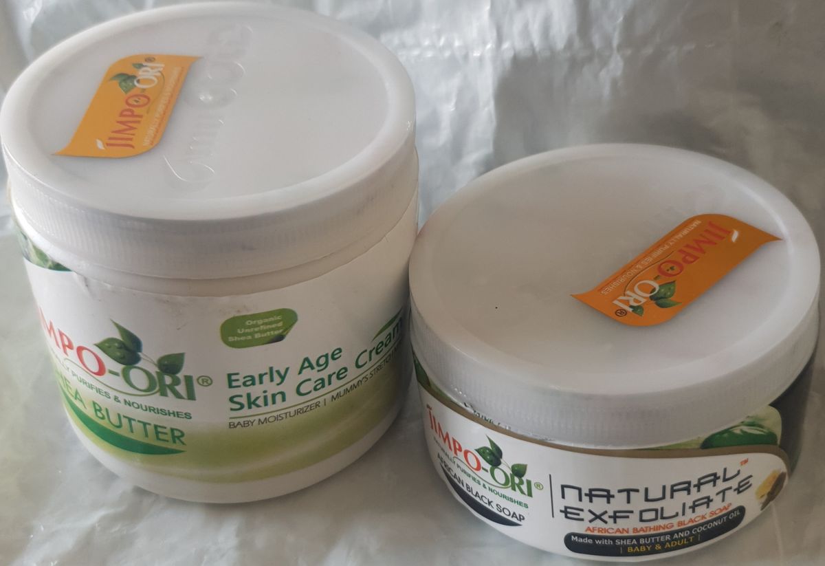 Early Age 450ml And Exfoliate Black Soap 250ml